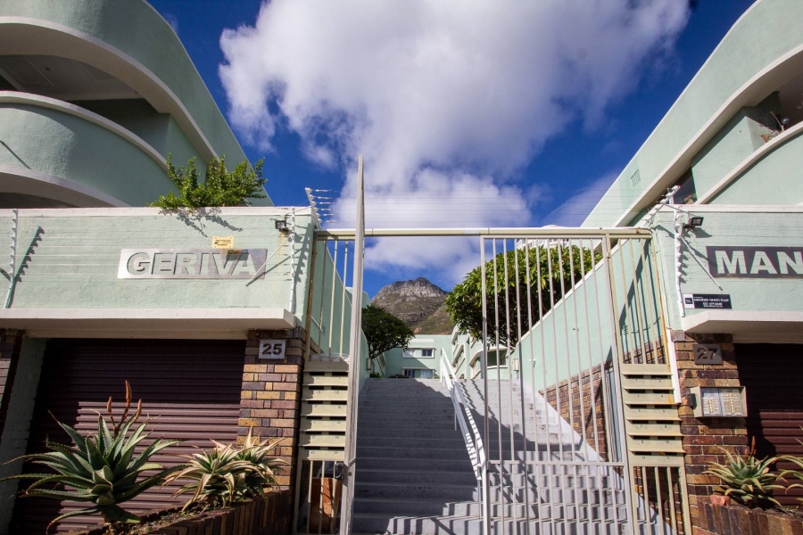 To Let 1 Bedroom Property for Rent in Vredehoek Western Cape